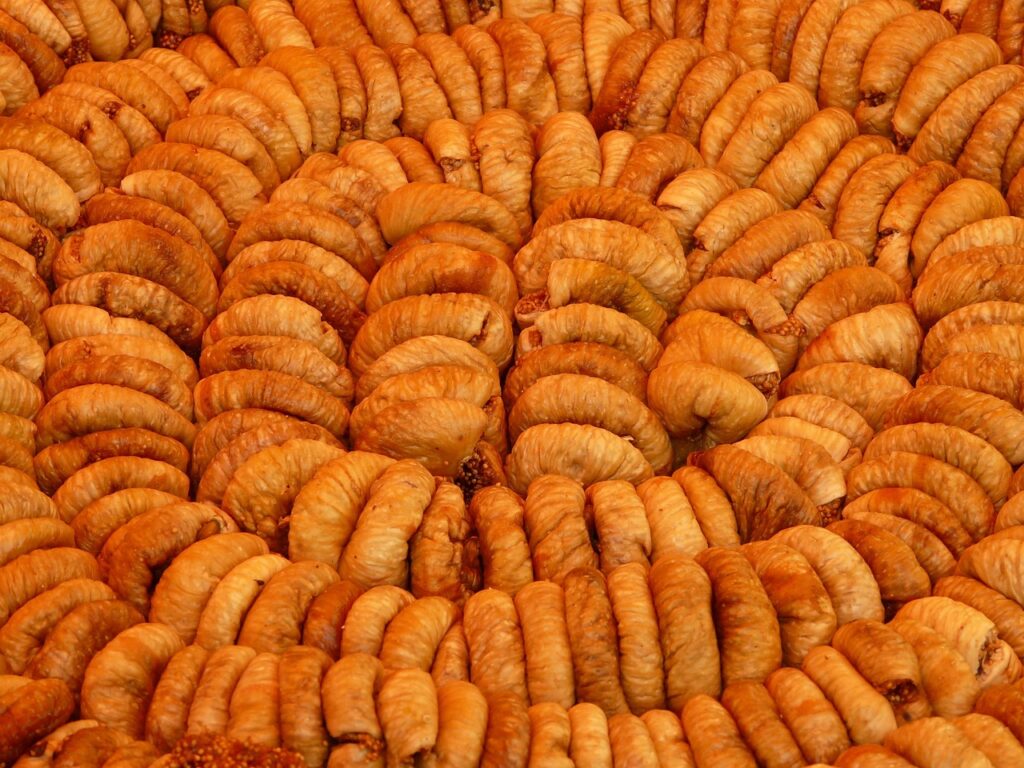 figs, fruit, market, dried, dried fruits, farmers local market, dry fruit, exotic, brown, figs, figs, figs, figs, figs, dried fruits, dried fruits, dried fruits, dry fruit, dry fruit, dry fruit, dry fruit